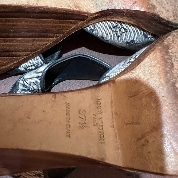 Louis Vuitton Blue Sling Back Shoe 👠 Wood Heel - Picture 7 of 8